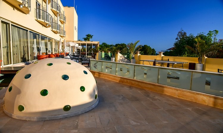 E Hotel на Кипре - спа